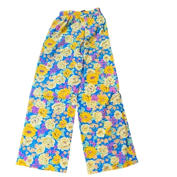 ⭐️ LULUS NWT Summer Soundtrack Hawaiian Blue Floral Wide-Leg Pants - Picture 3 of 6